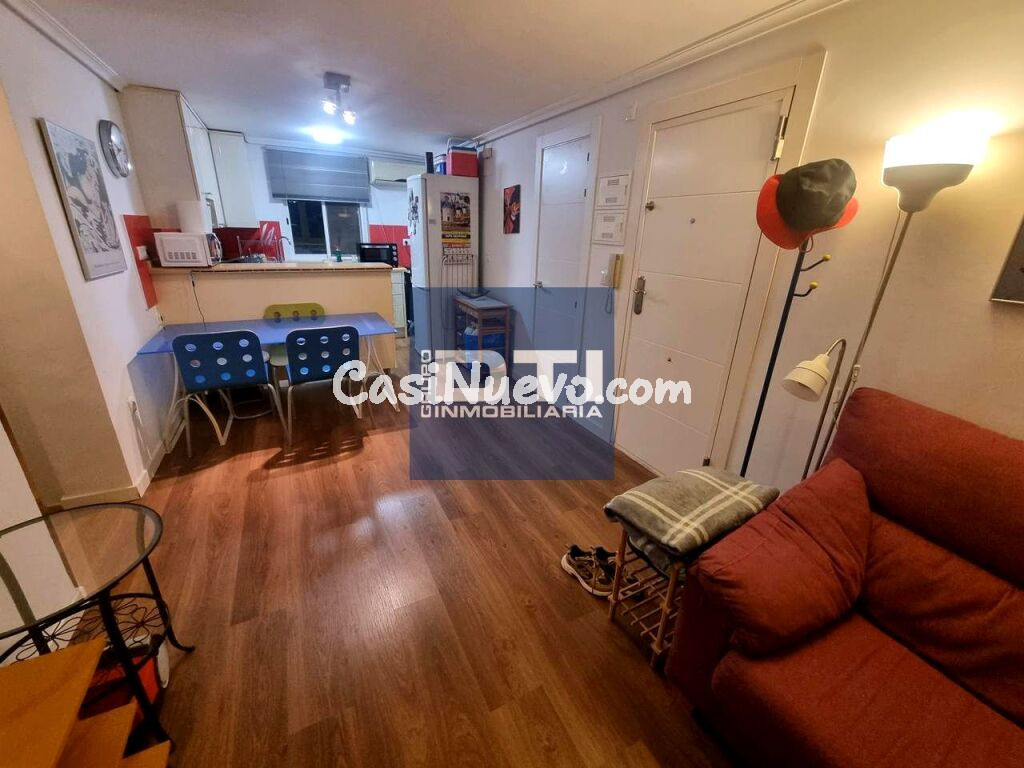 PISO REFORMADO CERCA DEL PARQUE ABELARDO SANCHEZ Y DEL CENTRO