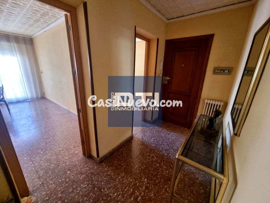 Piso amplio de 4 dormitorios y 2 baños. San Pablo. Albacete