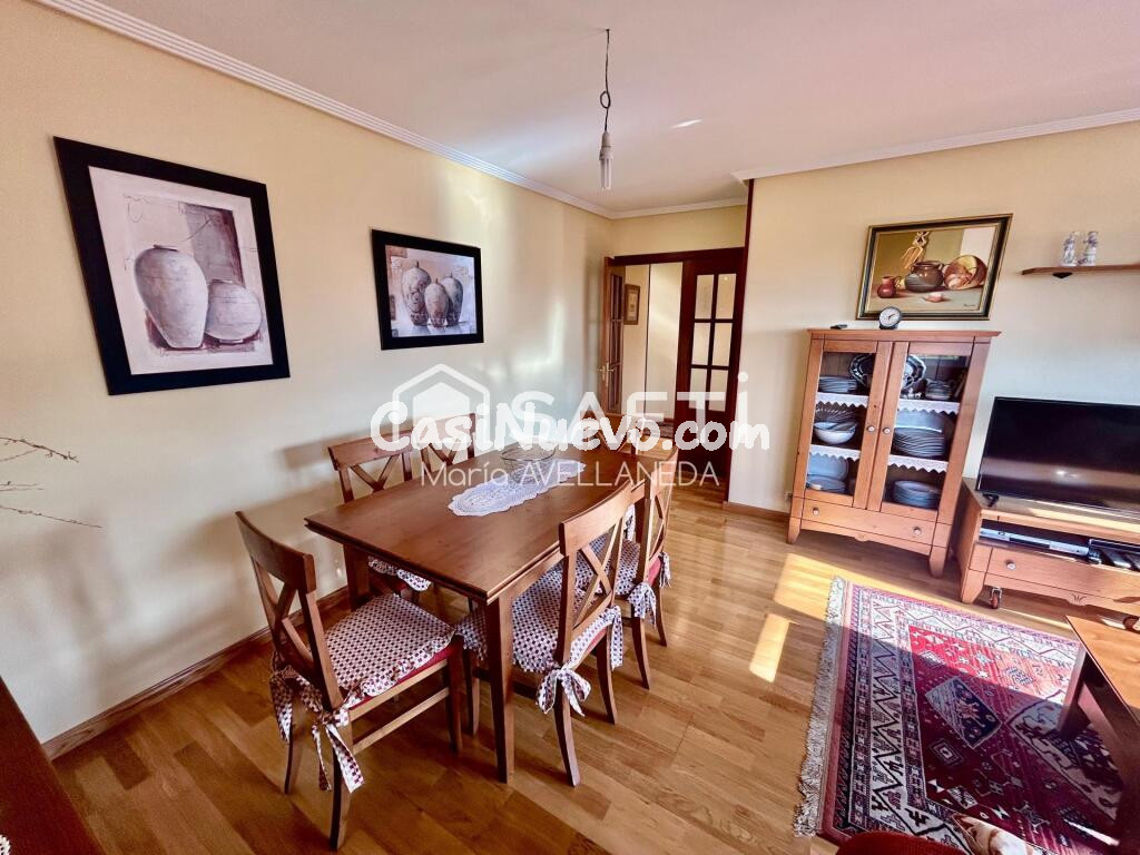 Impecable piso con muy poco uso