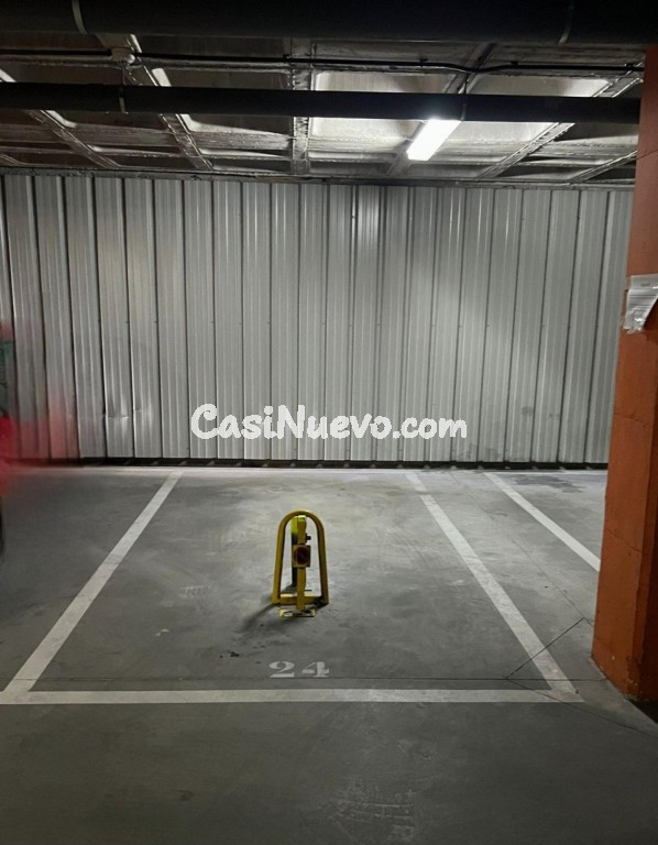Plaza  de garaje en Gabriel Garcia Marquez en Collado Villalba