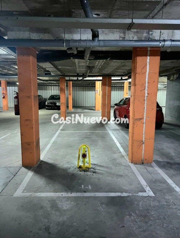 Plaza de garaje en Gabriel Garcia Maquez en Collado Villalba