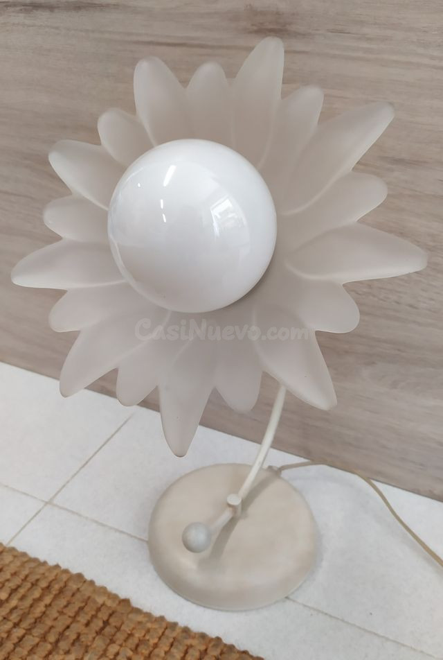 Lámpara flor (exposición)