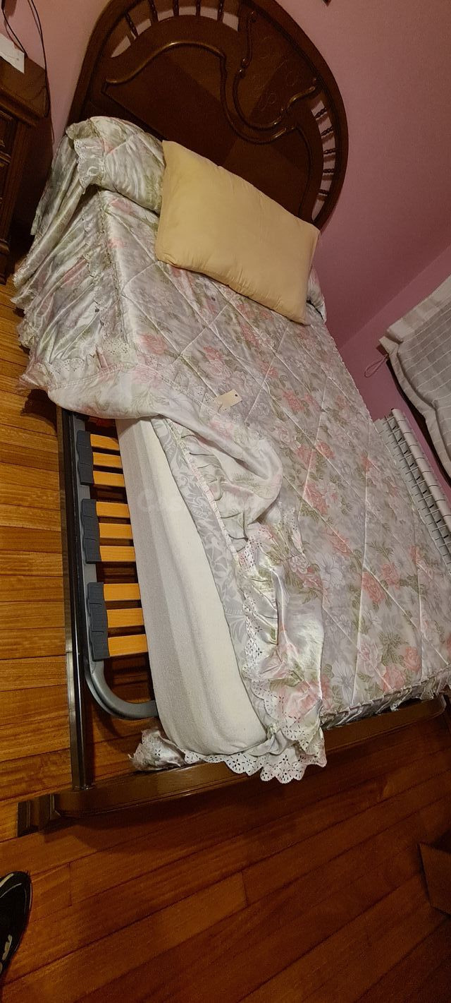 Cama, somier, colchón regalo. TODO - foto 2