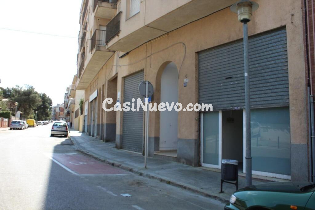 LOCAL COMERCIAL  EN EL VENDRELL