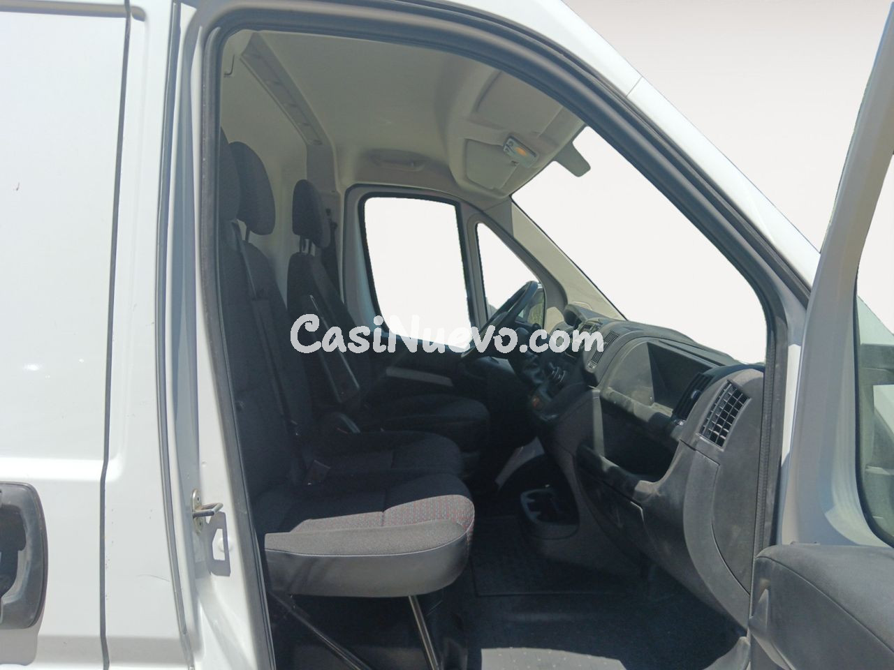 Citroën Jumper 33 L2H2 BlueHDi 120 - foto 8