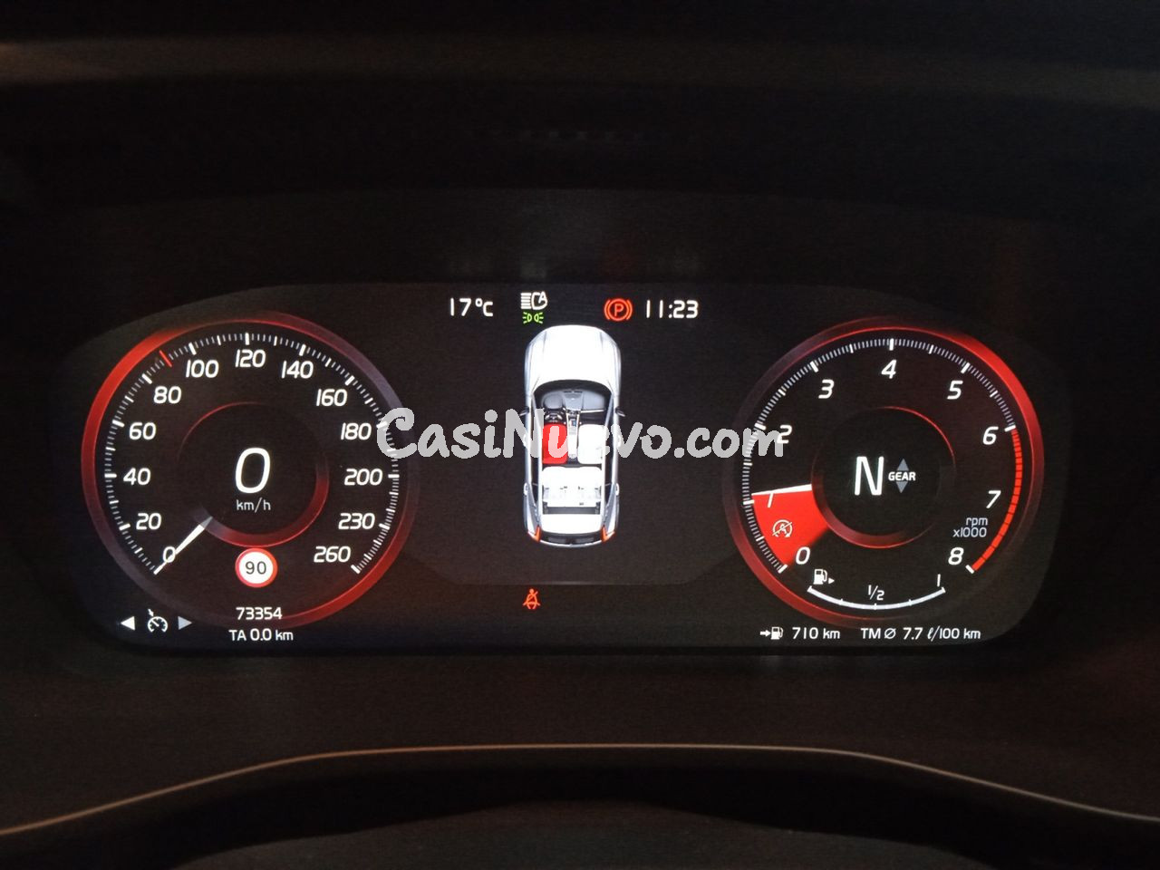 Volvo XC40 Essential 2WD - foto 12