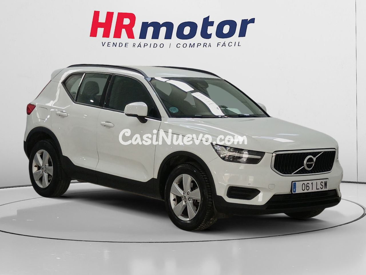 Volvo XC40 Momentum Core 2WD