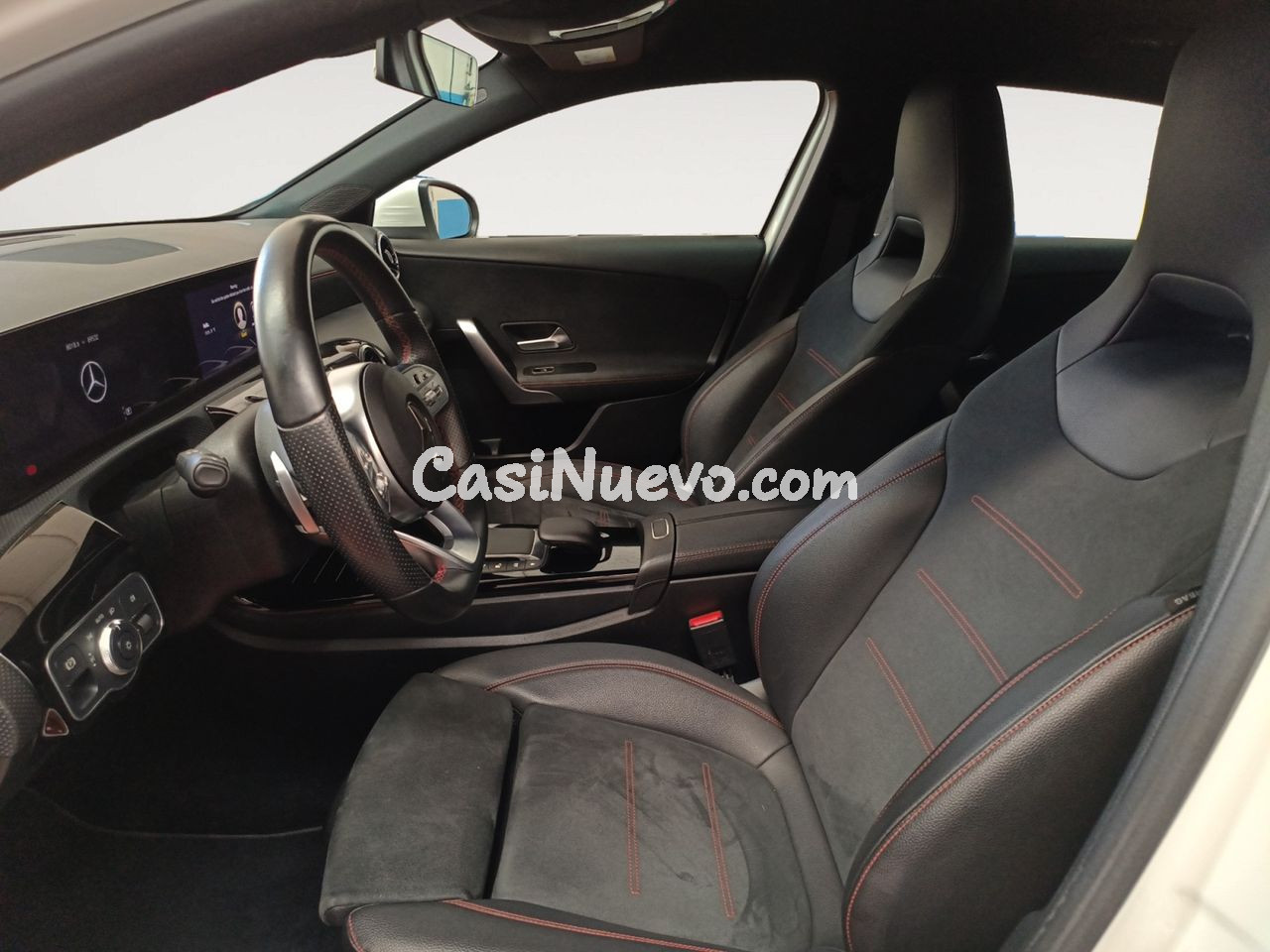 Mercedes Clase A 180d AMG Line - foto 8