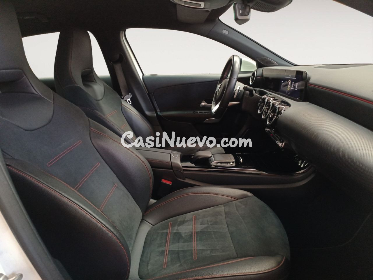 Mercedes Clase A 180d AMG Line - foto 10