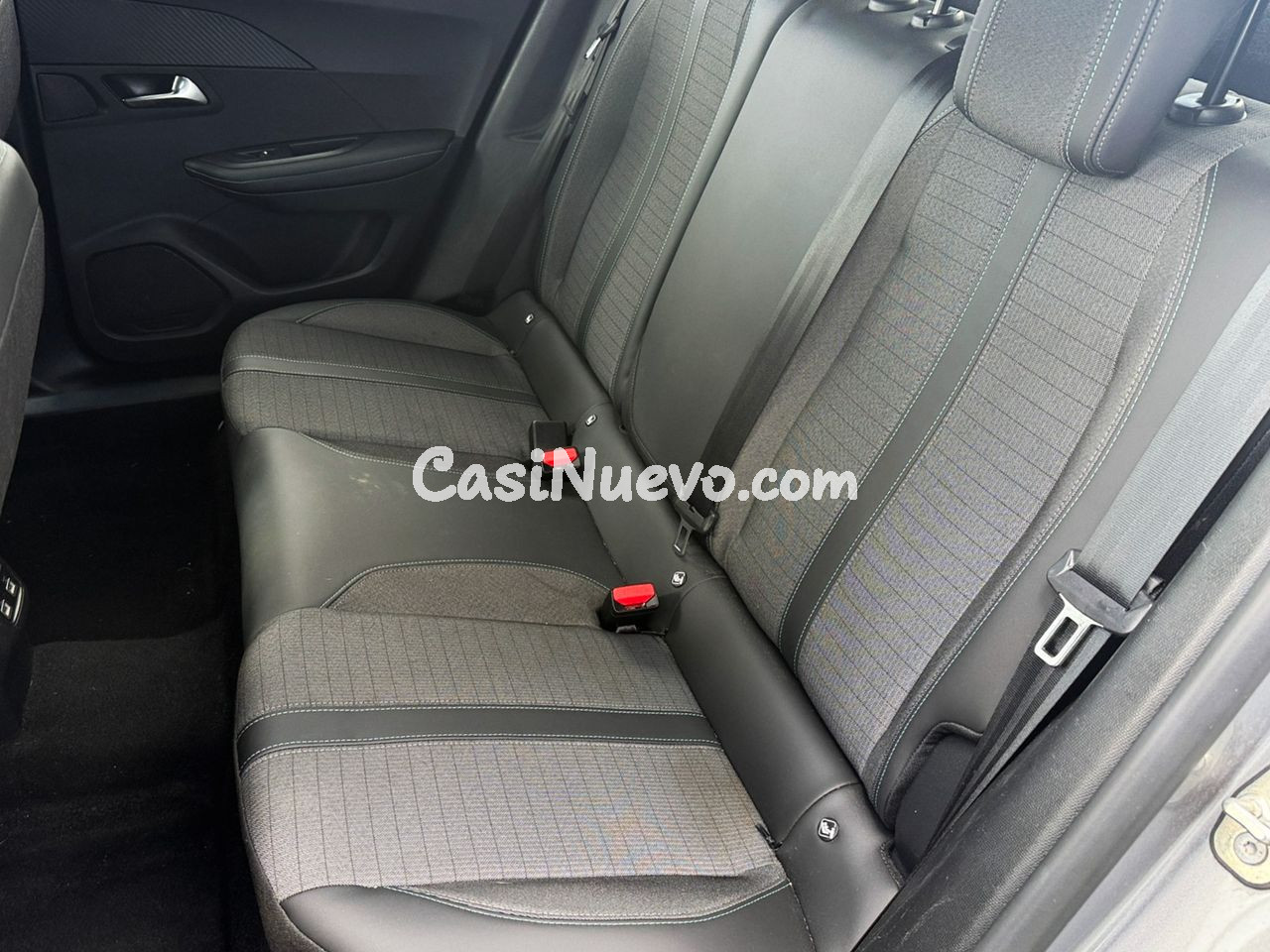 Peugeot 2008 Allure - foto 10