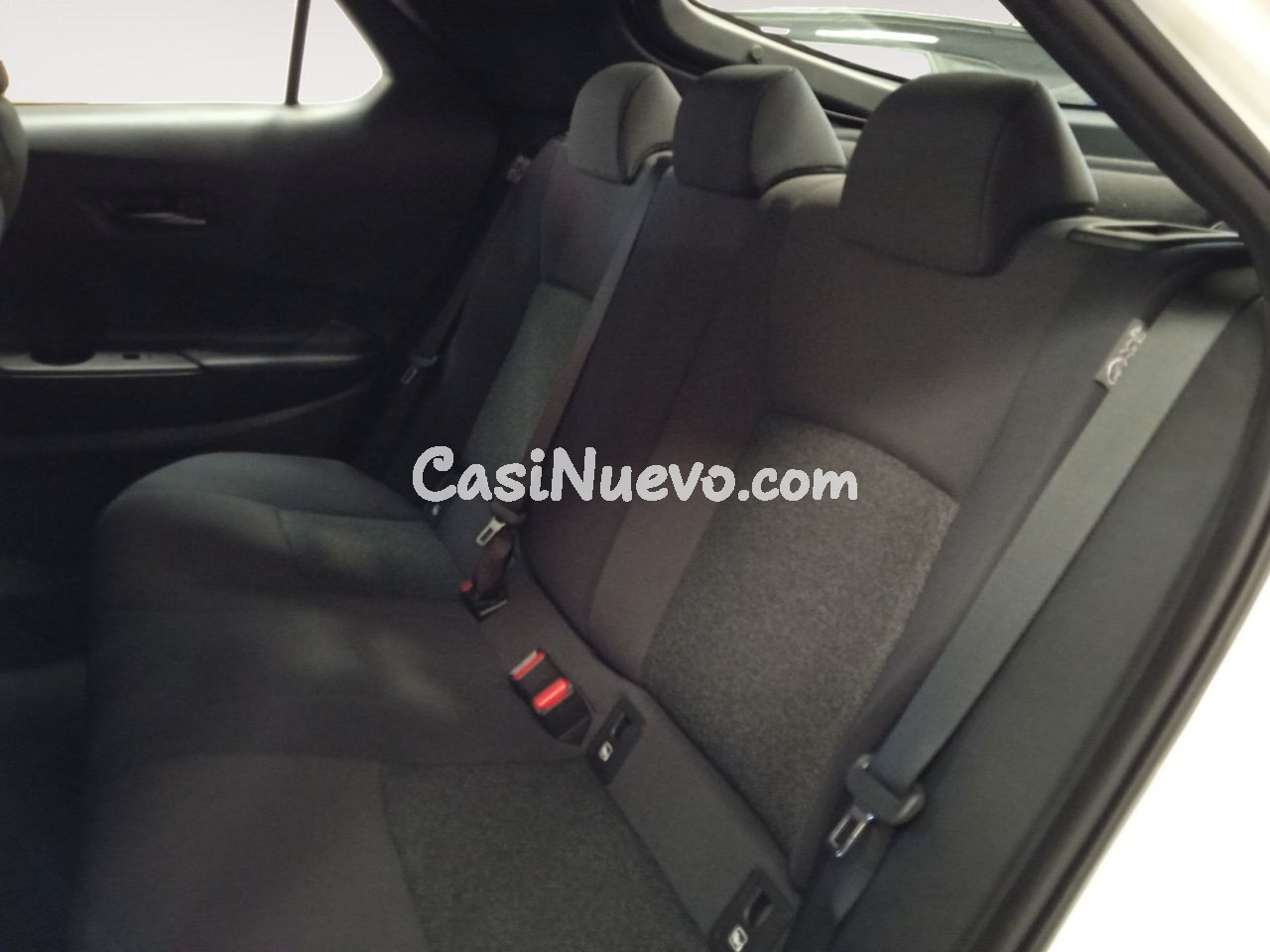 Toyota C-HR 1.8 Hybrid Active - foto 9