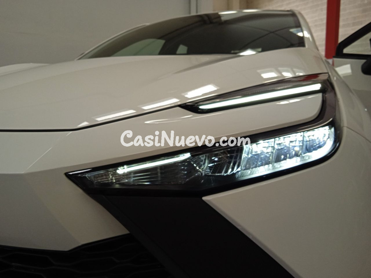 Toyota C-HR 1.8 Hybrid Active - foto 19