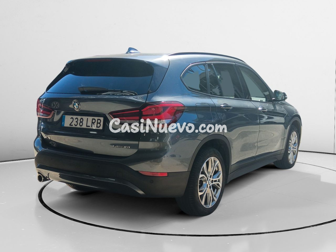 BMW X1 sDrive 18i Advantage - foto 2