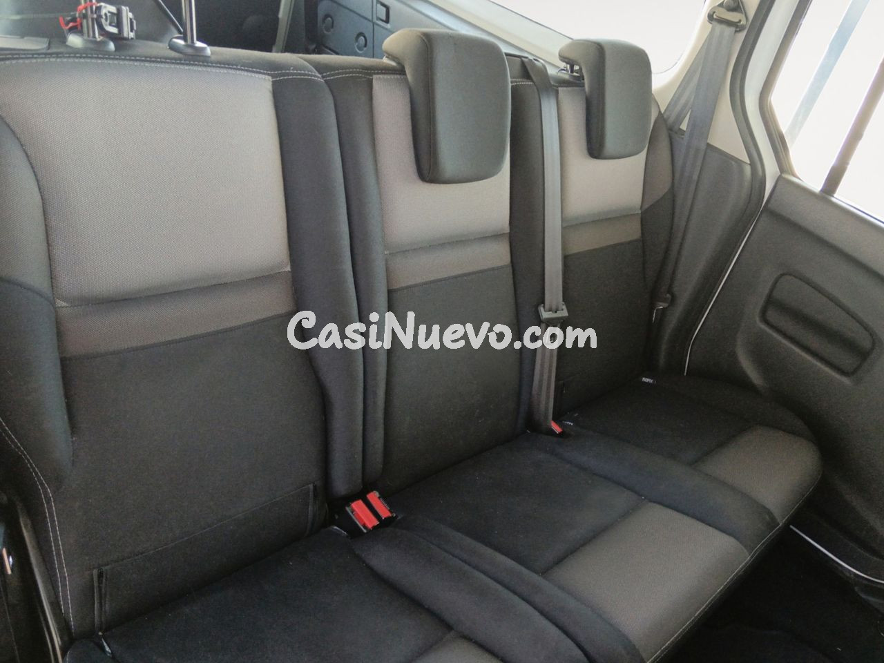 Renault Kangoo Profesional - foto 9