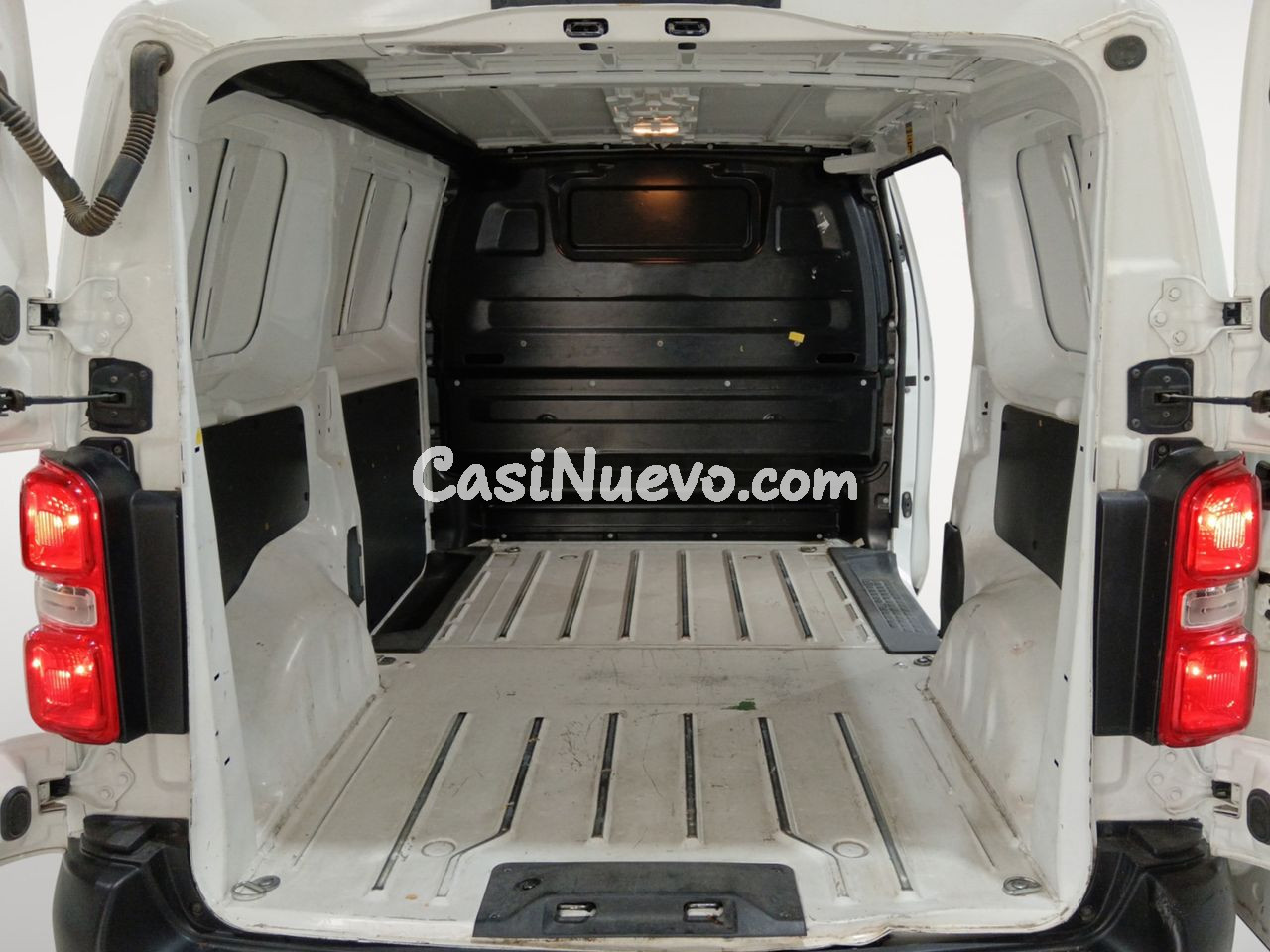 Peugeot Expert Pro Standard - foto 12