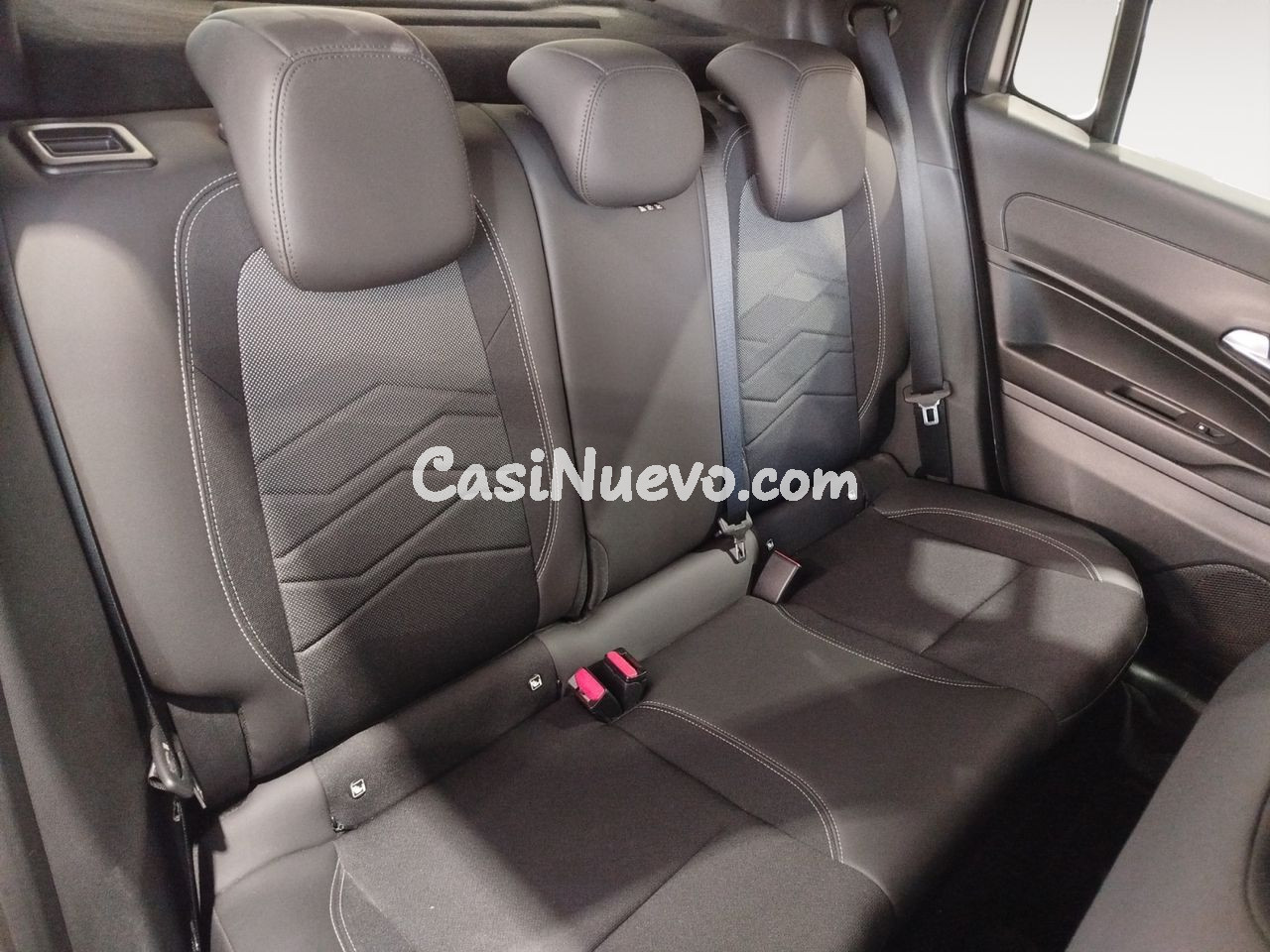 Jeep Avenger Altitude - foto 10