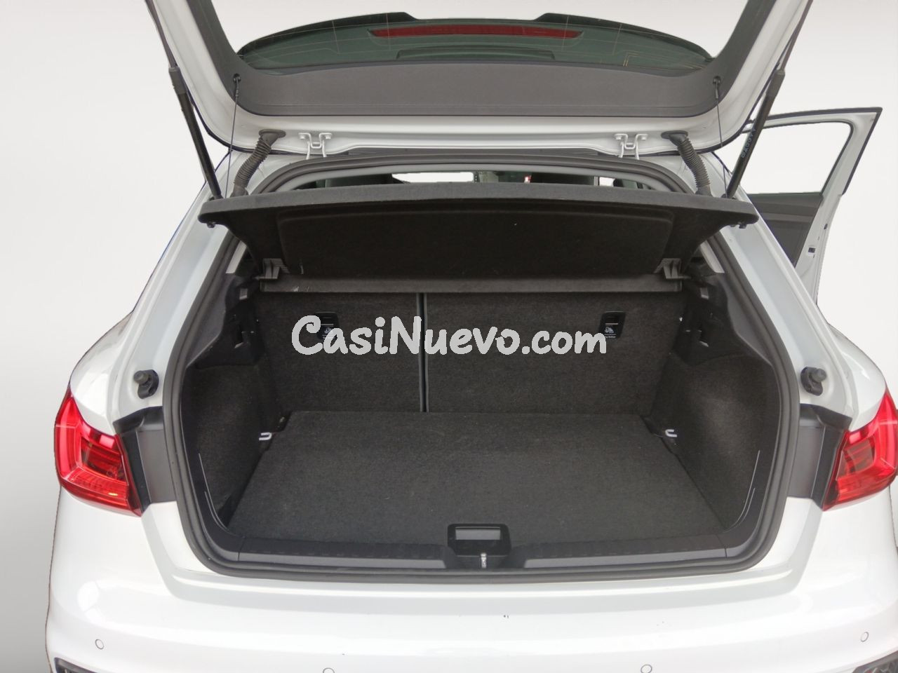 Audi A1 30 TFSI Adrenalin - foto 12