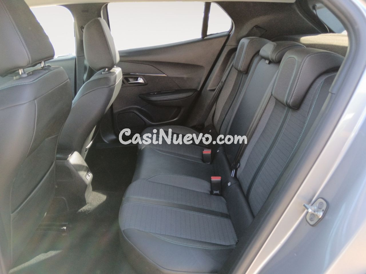 Peugeot 2008 Allure Pack - foto 10