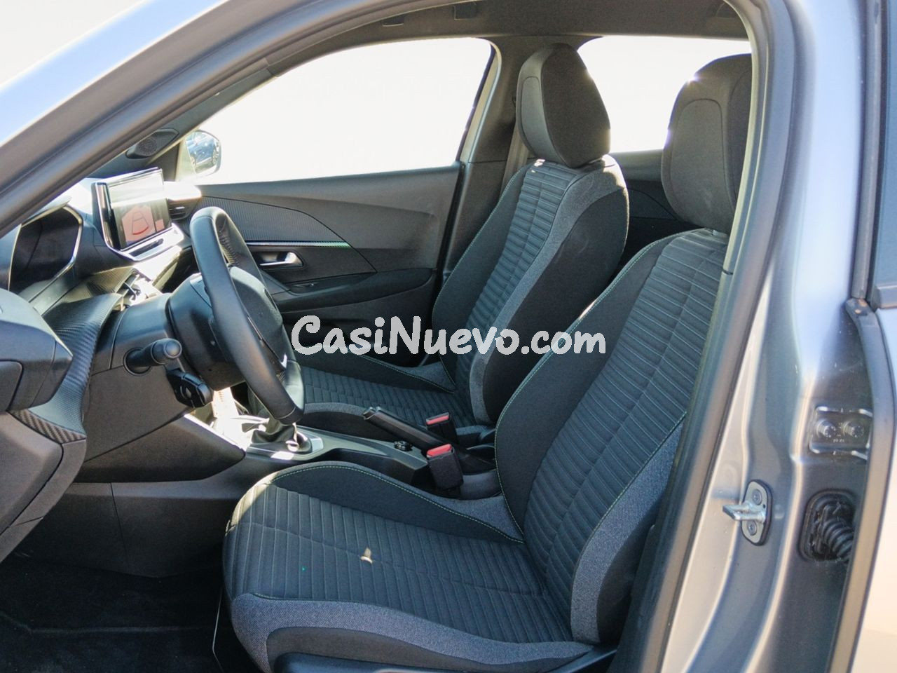 Peugeot 2008 Active - foto 9