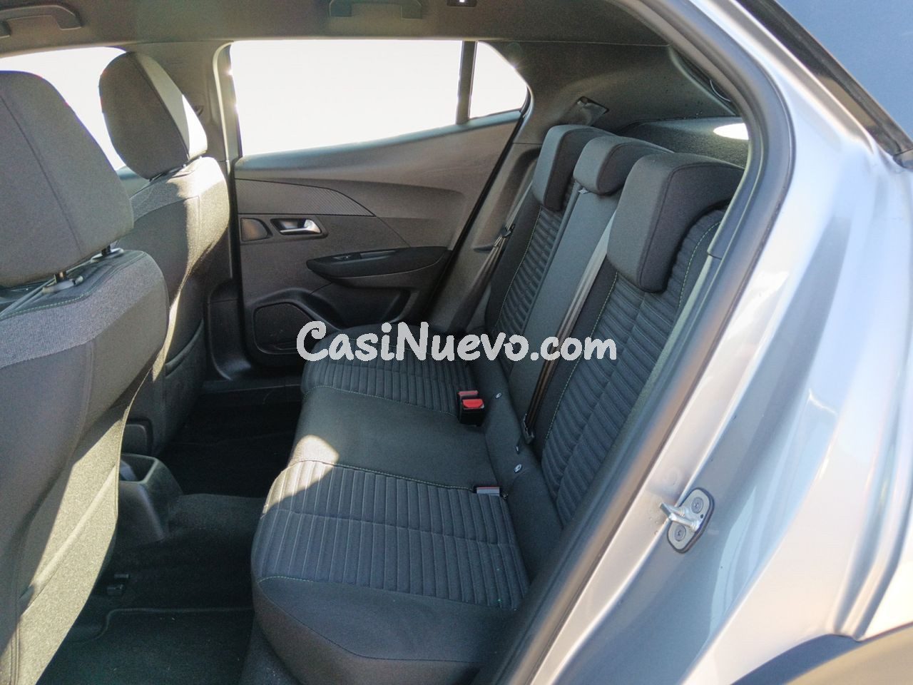 Peugeot 2008 Active - foto 10