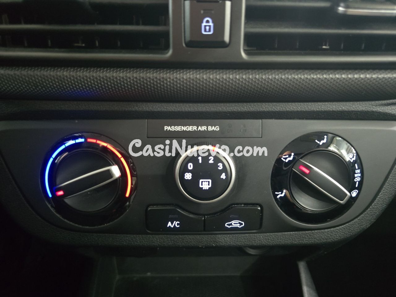 Hyundai i10 Essence - foto 17