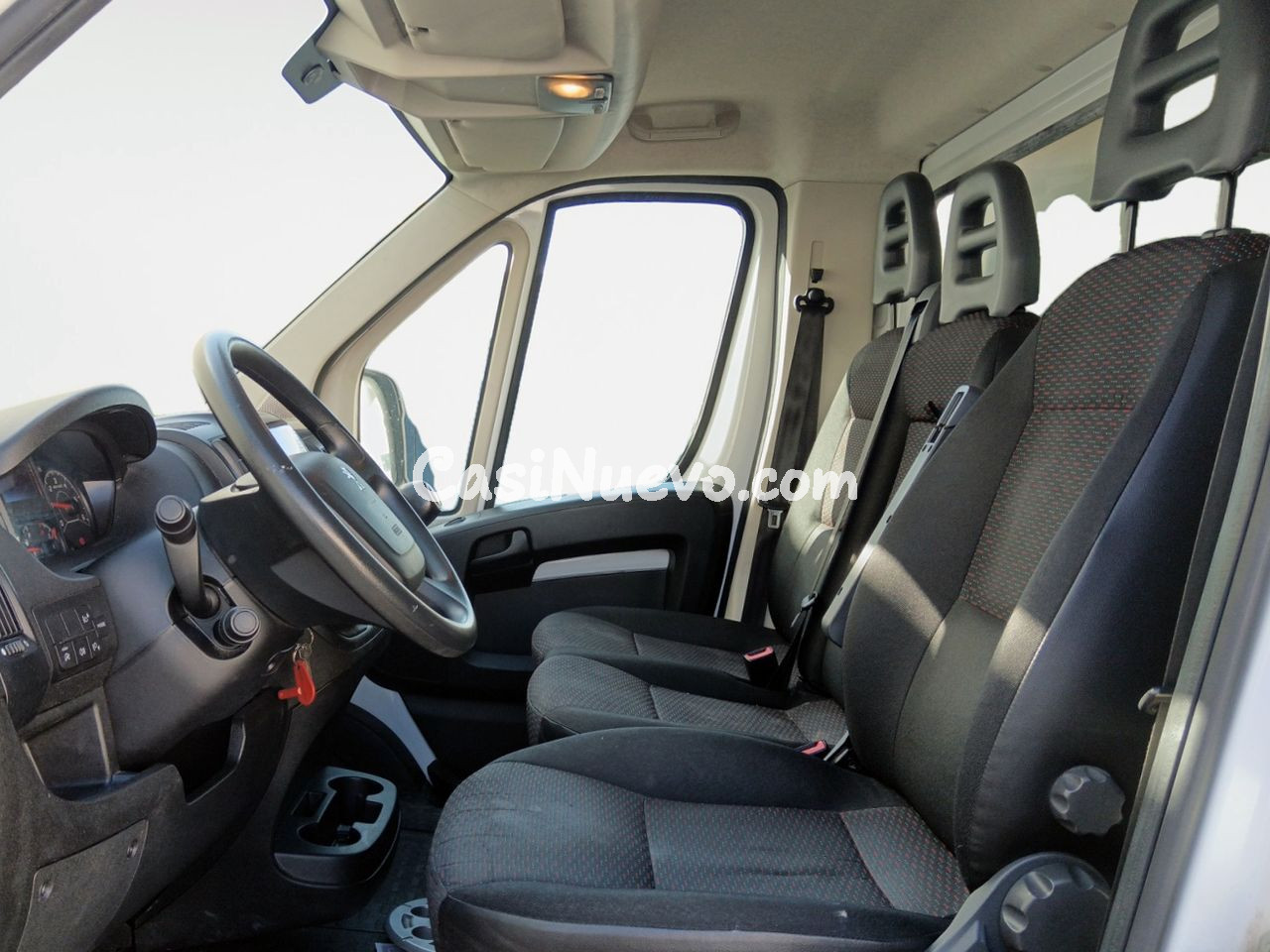 Peugeot Boxer 435 L4 BlueHDI 140 S&S - foto 9