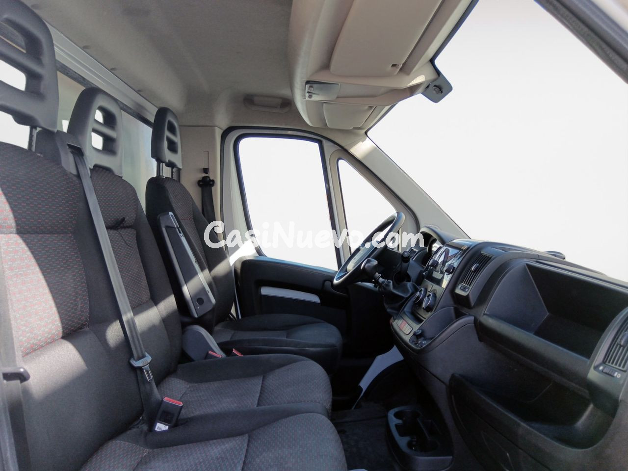 Peugeot Boxer 435 L4 BlueHDI 140 S&S - foto 10