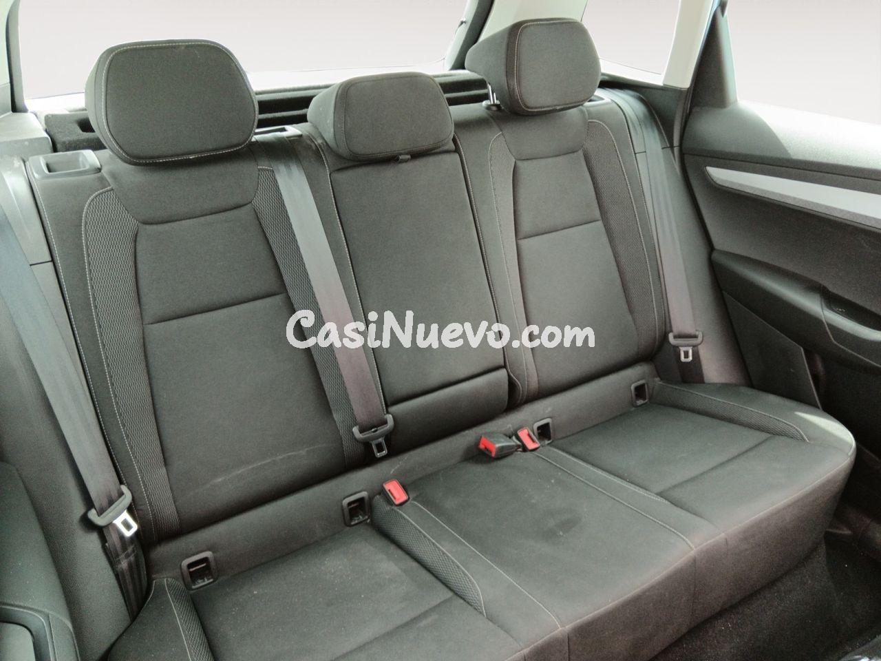 Skoda Karoq 2.0 TDI Ambition - foto 9