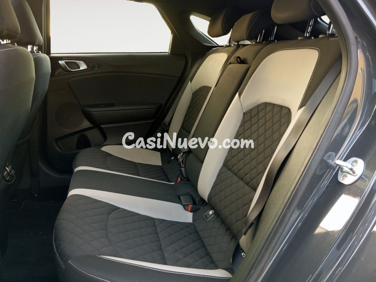 Kia Ceed GT-Line - foto 10