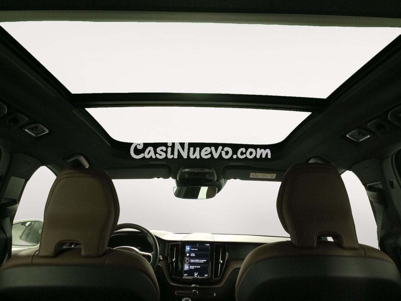 Volvo XC60 R-Design - foto 13