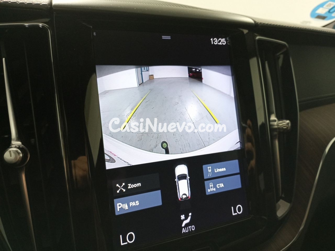 Volvo XC60 R-Design - foto 21