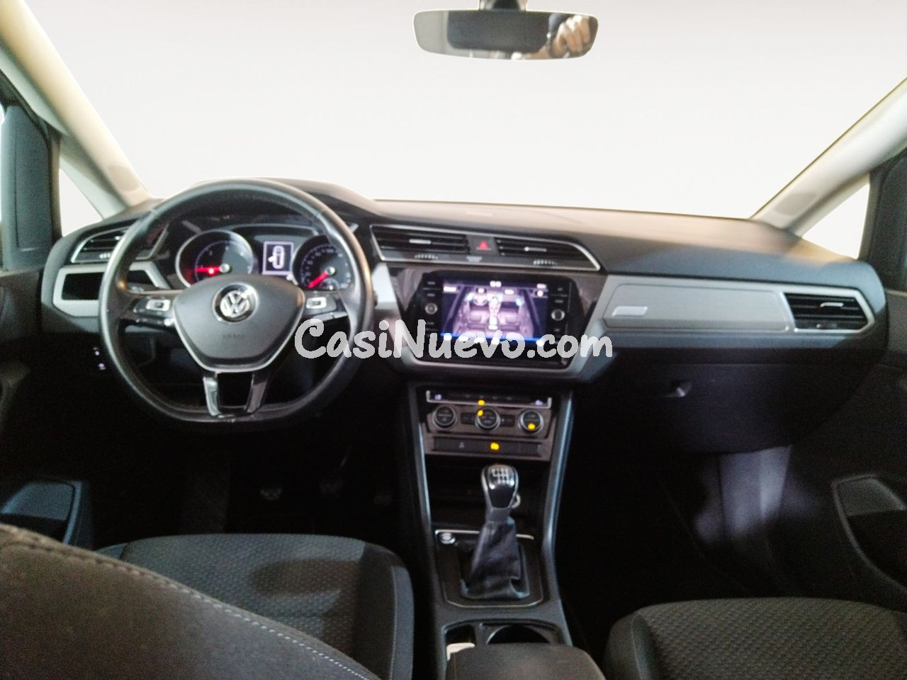 Volkswagen Touran Advance BMT - foto 6