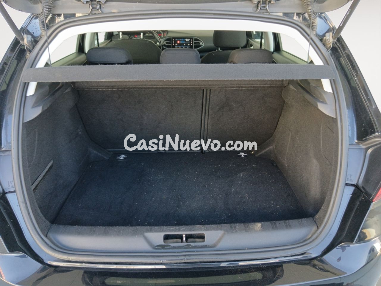 Peugeot 308 1.2 PureTech Tech Edition - foto 12