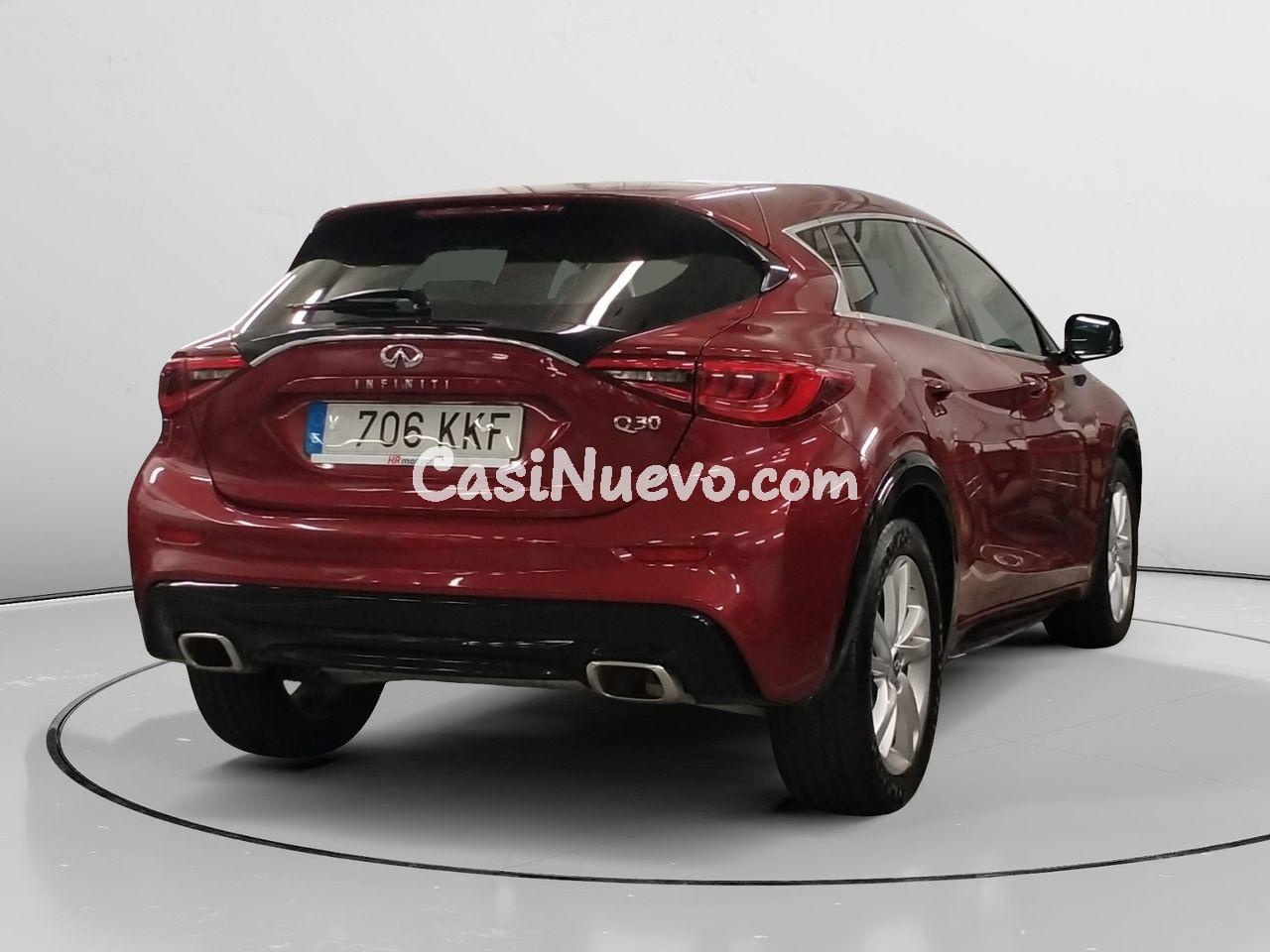 Infiniti Q30 1.6 Premium