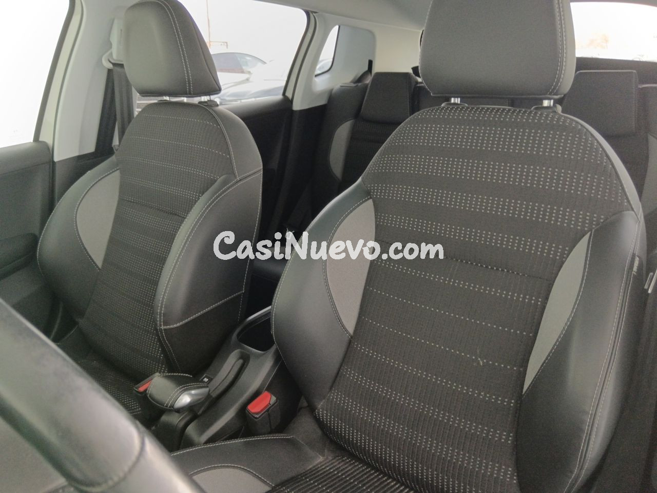 Peugeot 2008 Allure - foto 21