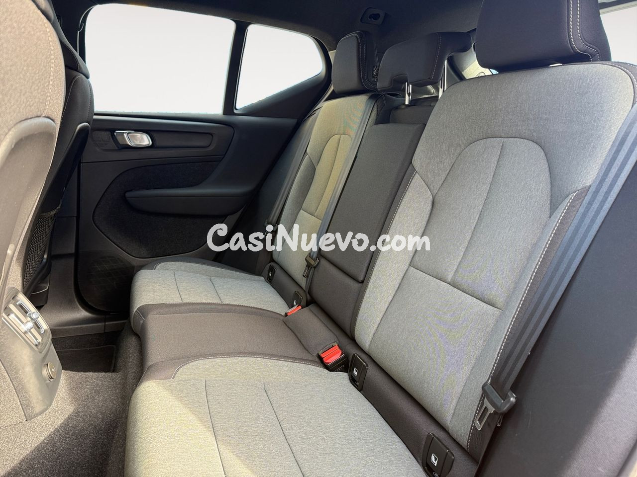 Volvo XC40 T4 Core Recharge PHEV 2WD - foto 10