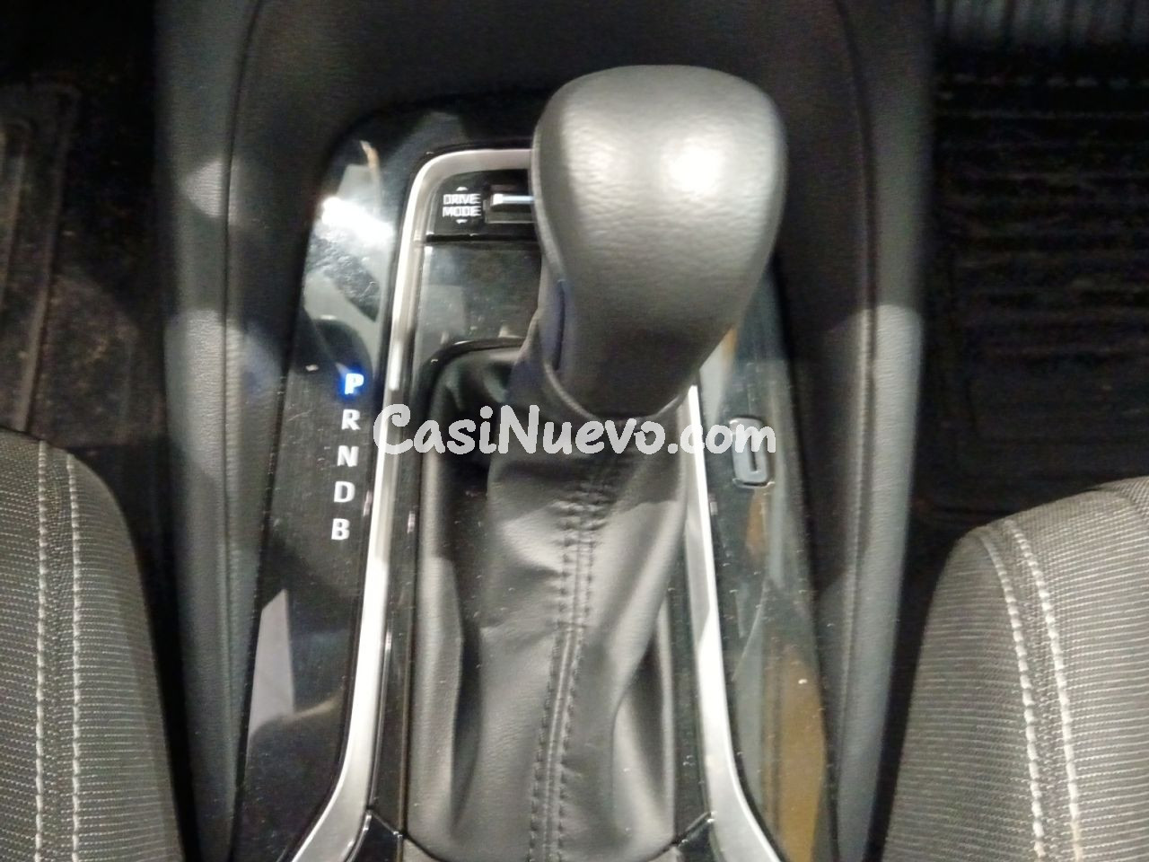 Toyota Corolla Hybrid Active Plus - foto 13