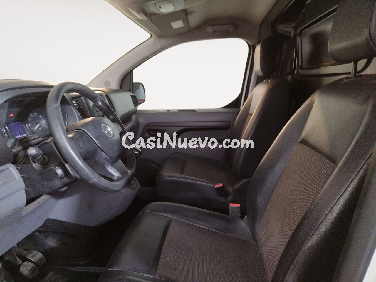 Opel Vivaro Express - foto 10