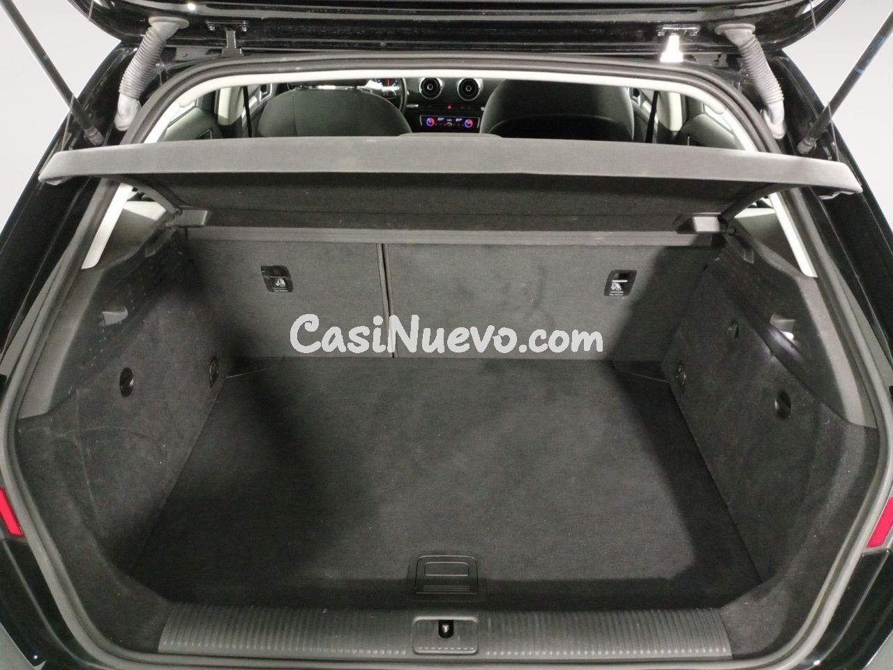 Audi A3 Attraction - foto 12