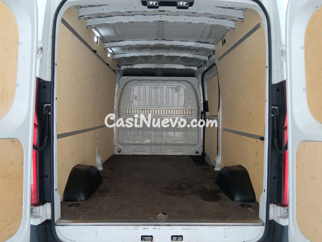 Maxus Deliver 9 L2H2 - foto 12