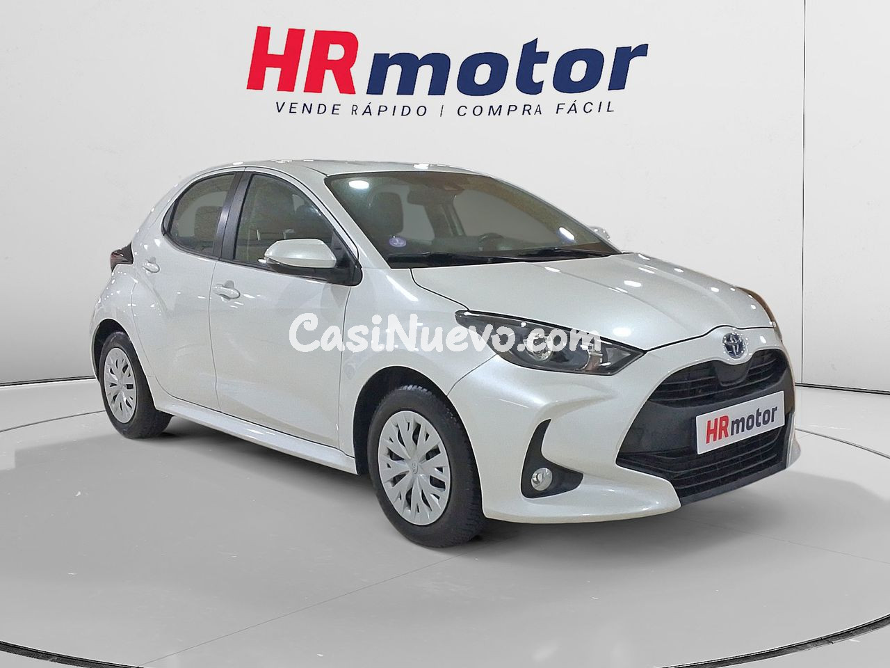 Toyota Yaris Hybrid 2WD Bussines