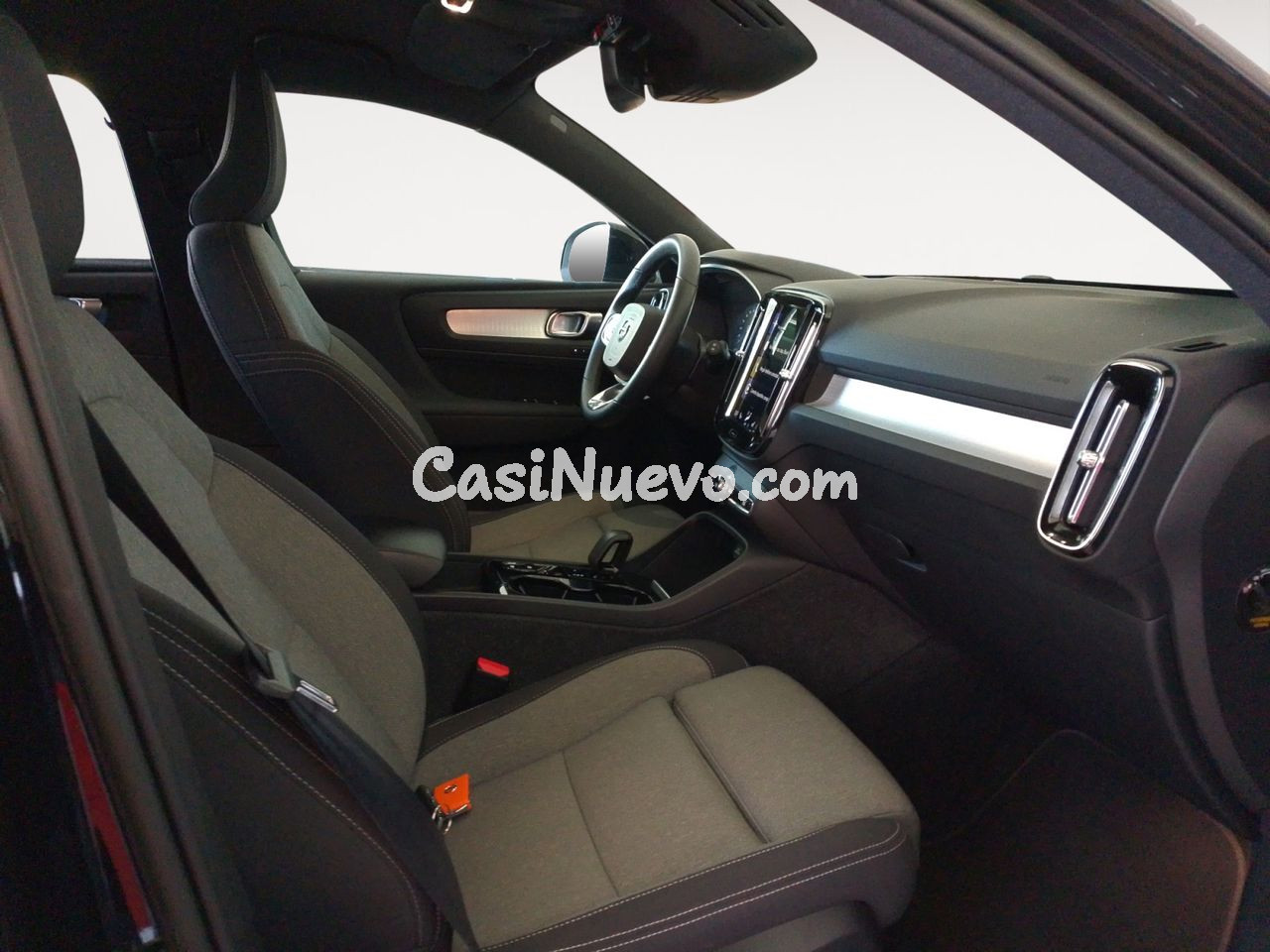 Volvo XC40 Recharge Plus - foto 10