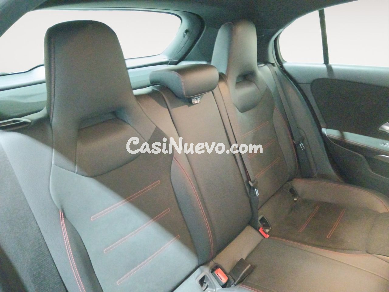 Mercedes Clase A 180 AMG Lne - foto 9