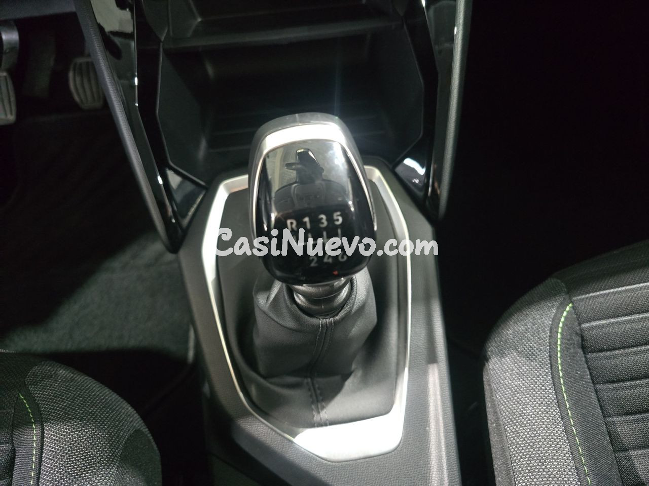 Peugeot 208 1.2 Puretech 100 Active - foto 12