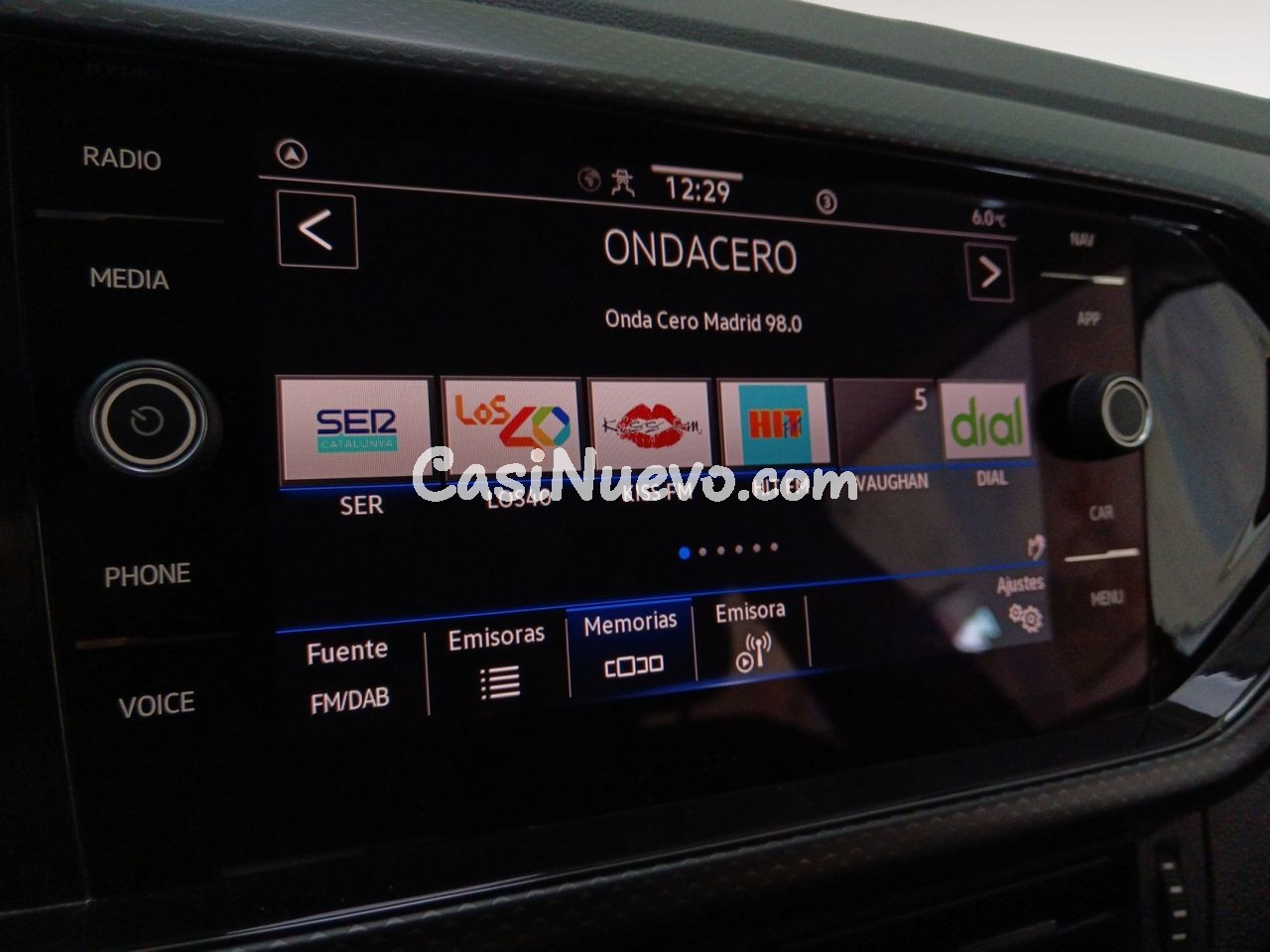 Volkswagen T-Cross Advance - foto 17