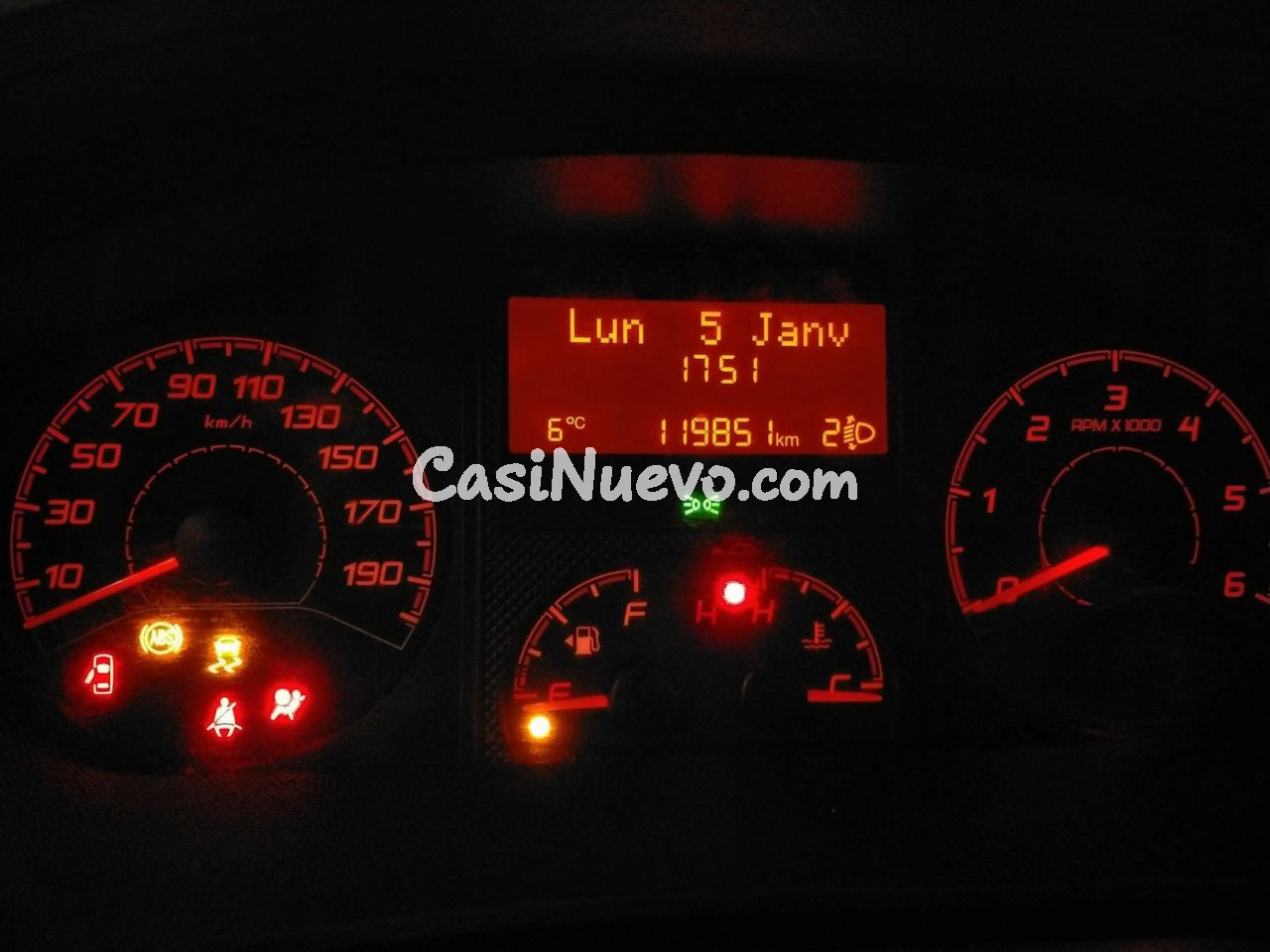 Citroën Jumper 35 L2H2 BlueHDi 140 - foto 12