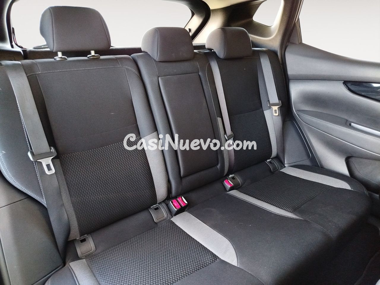 Nissan Qashqai N-Connecta - foto 9