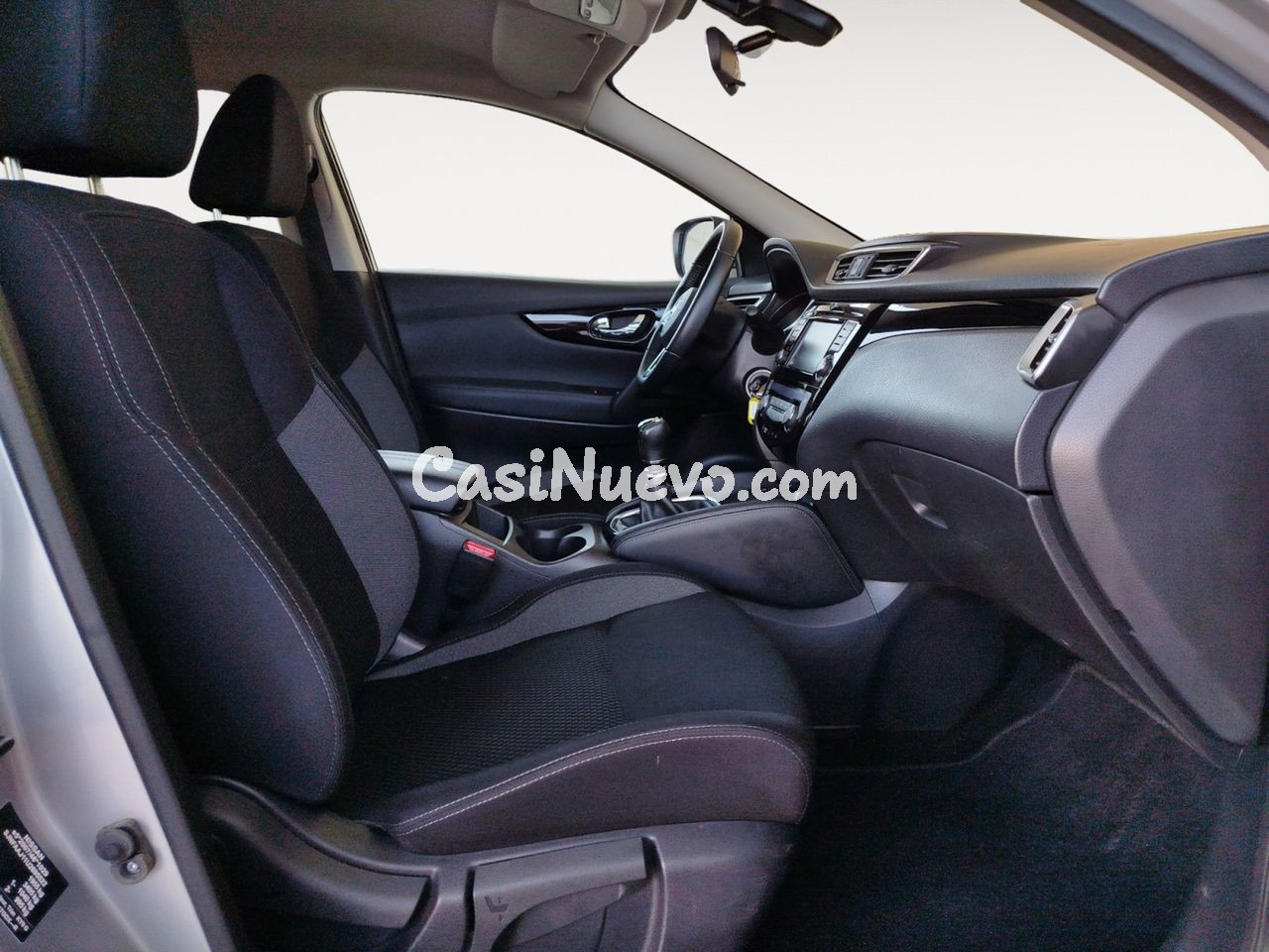 Nissan Qashqai N-Connecta - foto 10