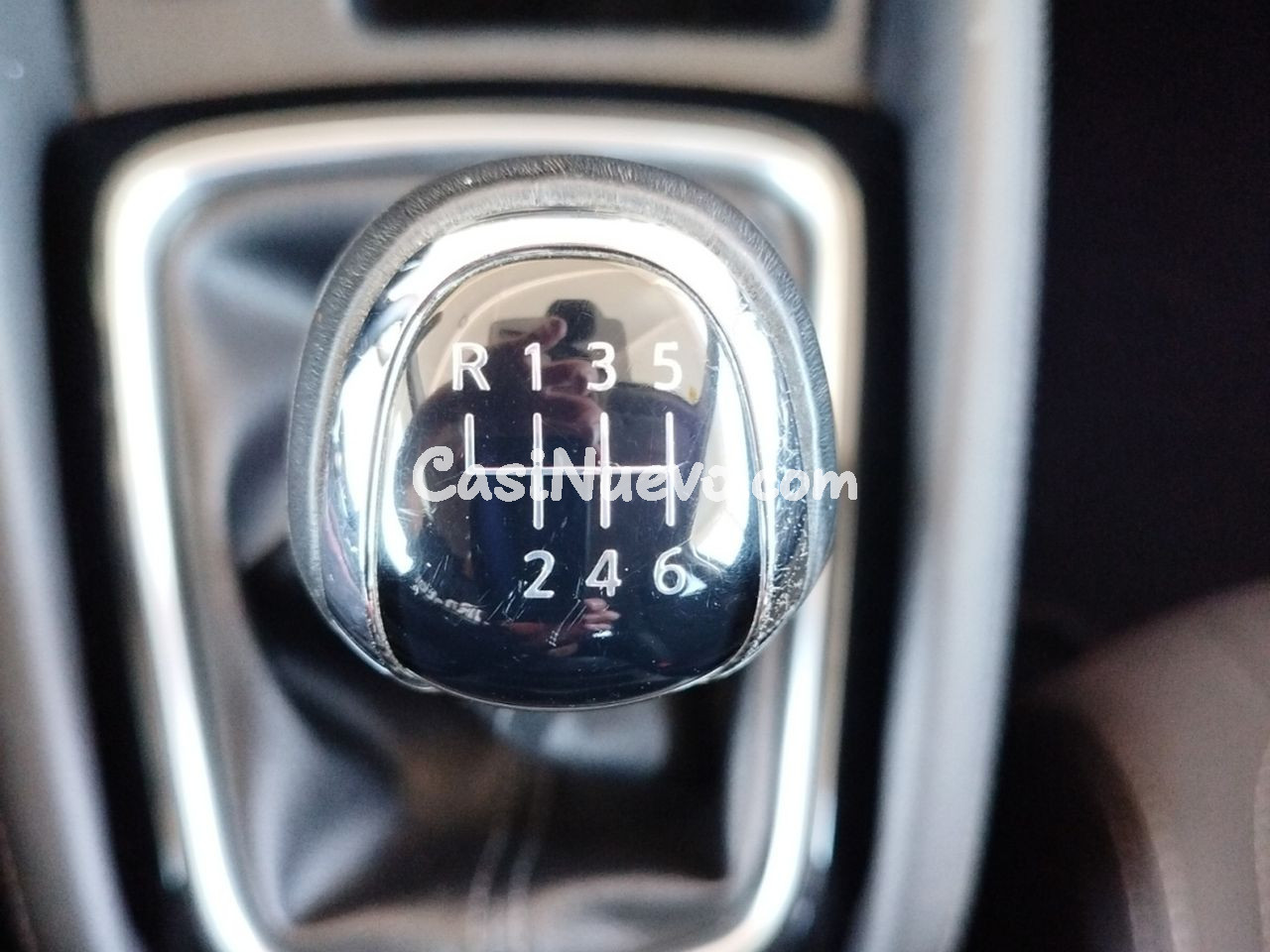 Nissan Qashqai N-Connecta - foto 12