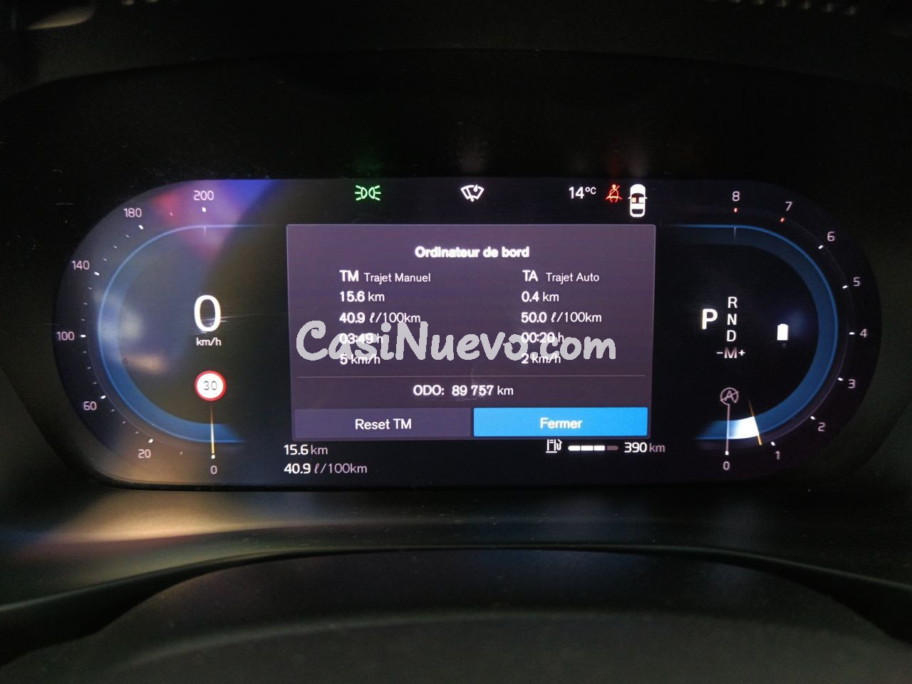 Volvo XC40 Plus Dark - foto 13